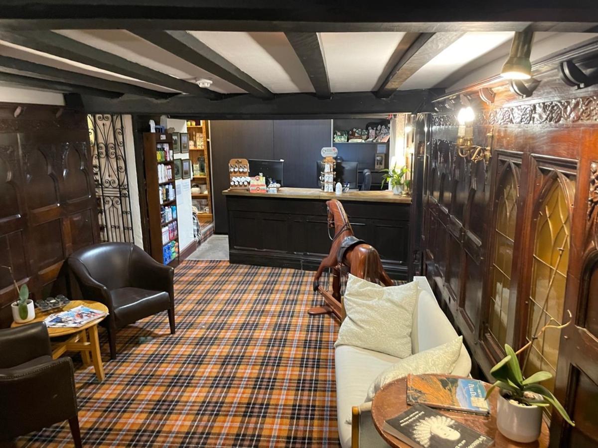 אשבורן The Dog & Partridge Country Inn מראה חיצוני תמונה